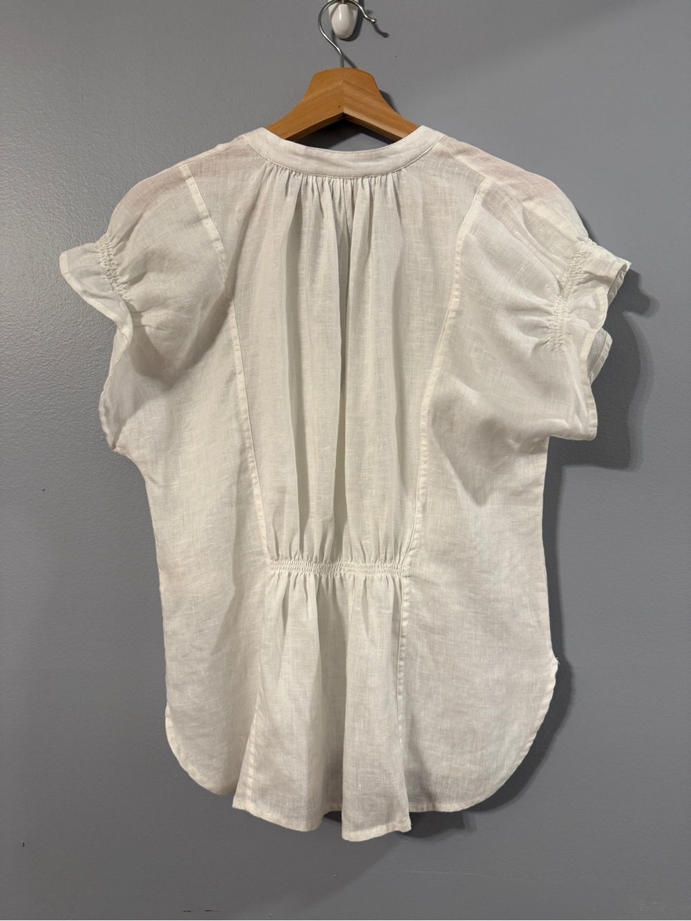 Pilcro Tatum White Split V-Neck Ruffle Cap Sleeve Top - Picture 3 of 6